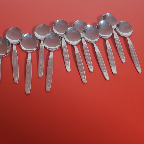 Vintage Set of 12 Rostfrei Small Spoons - Picture 6 of 11
